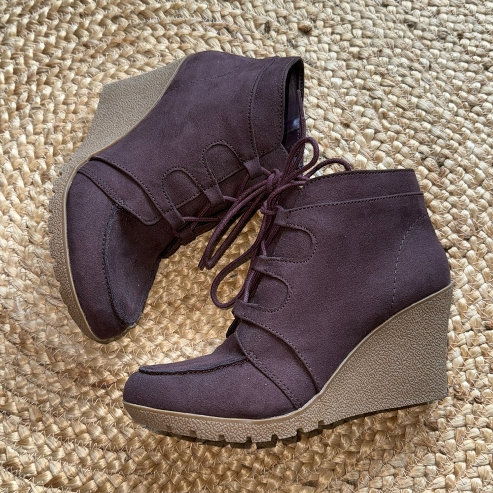 Laceup Booties
